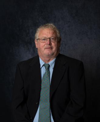 Robert P Smith