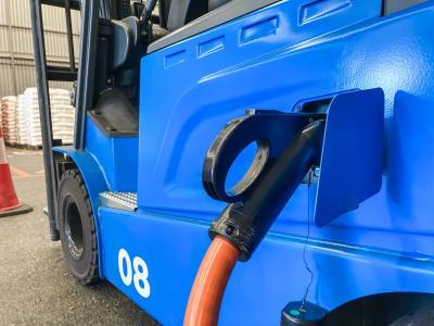 Electric Forklifts